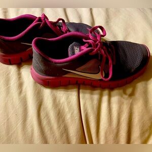 Nike Free Run 3 Tennis Shoes Size 5 EUC